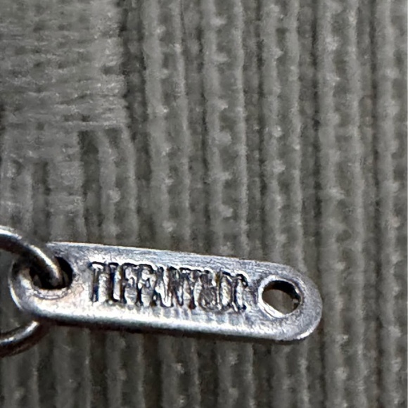 Tiffany & Co ~ Elsa Peretti Starfish Pendant & Chain - Picture 4 of 4